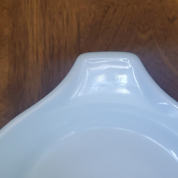 Pyrex Snowflake Garland Casserole Dish π - Picture 6 of 12